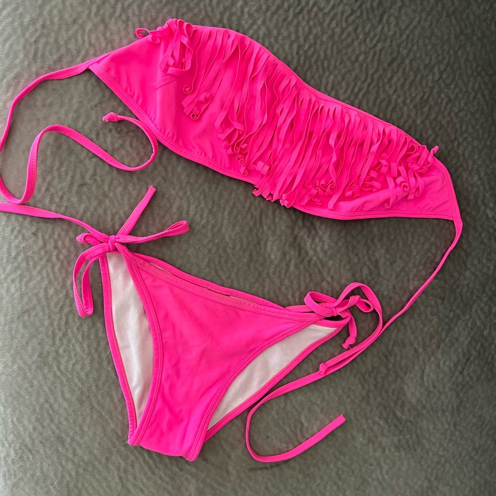 Neon pink, strapless fringe bikini